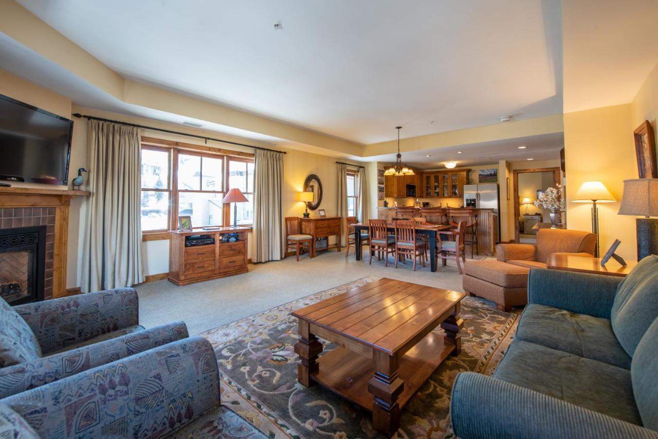 Two Bedroom Condo With Balcony Over Mountaineer Square - Just Steps From The Slopes! Condo Crested Butte Dış mekan fotoğraf
