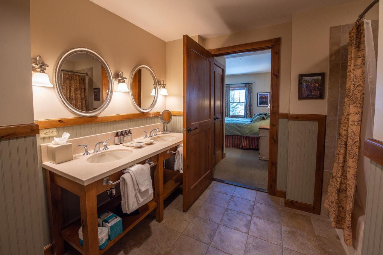 Two Bedroom Condo With Balcony Over Mountaineer Square - Just Steps From The Slopes! Condo Crested Butte Dış mekan fotoğraf